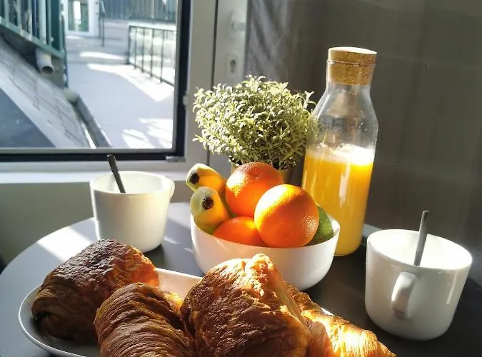 La Nuit De Leandre Rouen